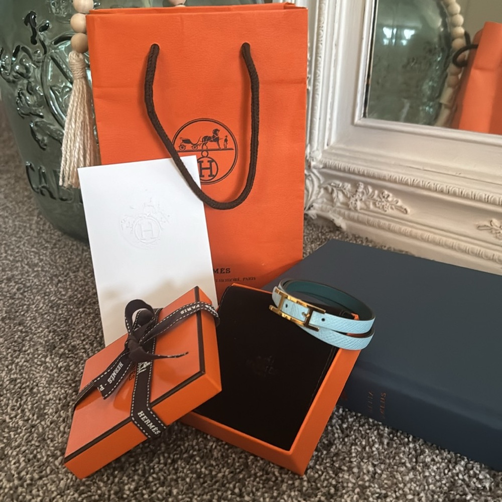 Hermes Light Blue Double Tour Bracelet with Gold H Buckle - Picture 2 of 10